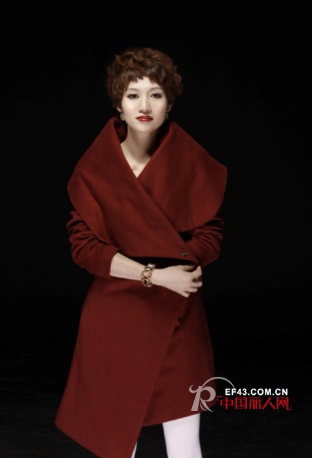 carmen卡蔓 2012秋冬之红色的高贵