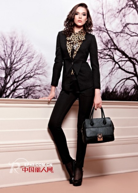 意大利LEAGEL例格女装 让女人更自信