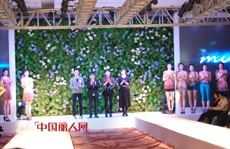 木帛女装2013年夏季新品发布会暨订货会圆满落下帷幕