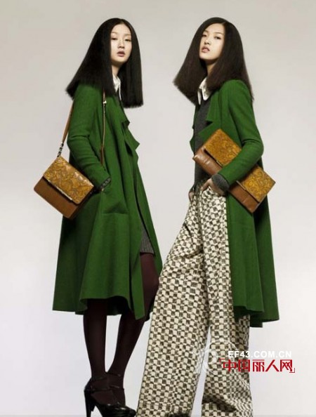 Marisfrolg时尚女装 极度纯粹和出尘脱俗的气质