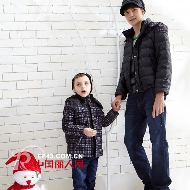 上流家族亲子装 将满满的爱穿戴在身