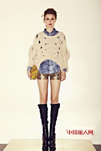 K.S.BERE 潮流新锐女装 领衔气质搭配新型格