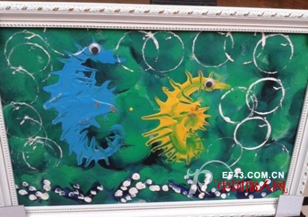 pencil club携手番茄苗,金宝贝开展儿童艺术作品慈善拍卖活动