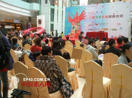 pencil club携手番茄苗,金宝贝开展儿童艺术作品慈善拍卖活动