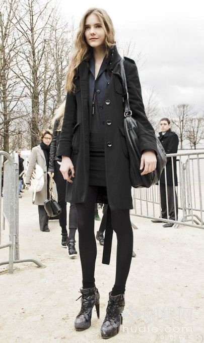 神秘黑色经典永不灭 心机显瘦穿出潮流感