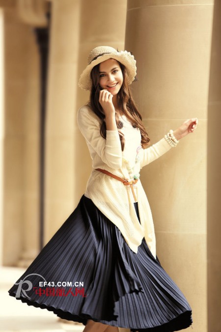 贝茜妮时尚女装 打造自由生活里的简约清新范