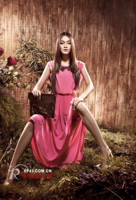 茜茜沃2013春夏三大系列LOOKBOOK