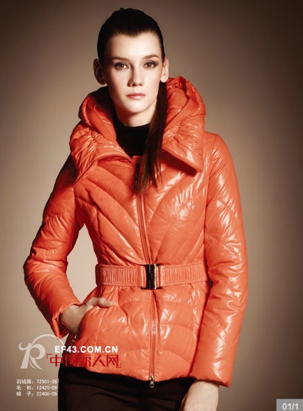 妍琳YINLI职业休闲女装  诠释白领阶层的时尚与自信