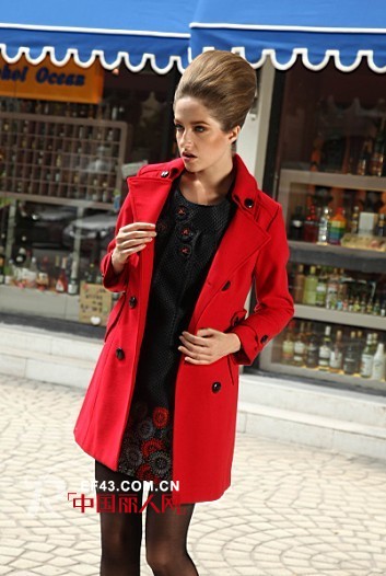 莎梵娜女装 神秘浪漫演绎现代时尚