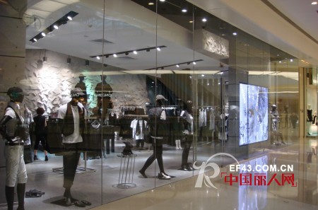 odbo时尚品牌 解读黑白色彩里的奥秘