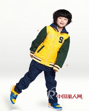 ANTA KIDS 2012欢乐暖冬季  乐享阳光放飞童真