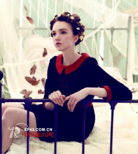 出格2012秋冬连衣裙 乡村田园风散发清甜味