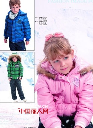 哈利玻特熊童装  让更多的儿童享受童年时尚