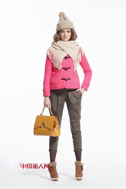 意识流2012玩转荧光色 张扬色调点亮冬季街头