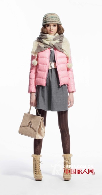 意识流2012玩转荧光色 张扬色调点亮冬季街头