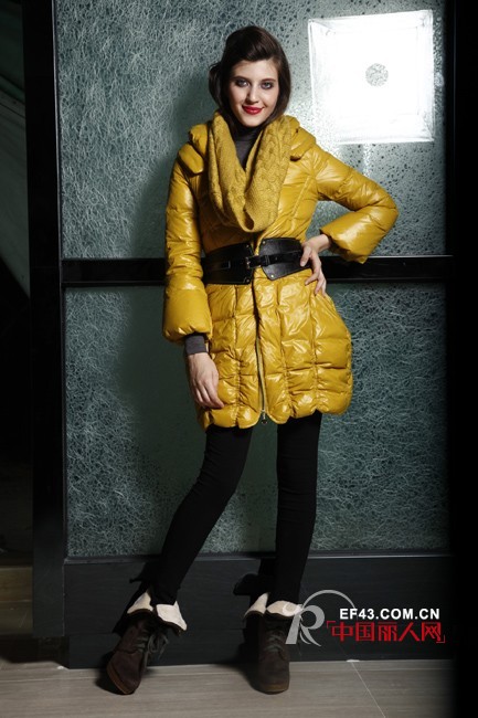 WISDOM&B亮面羽绒系列 个性色彩张扬冬季街头