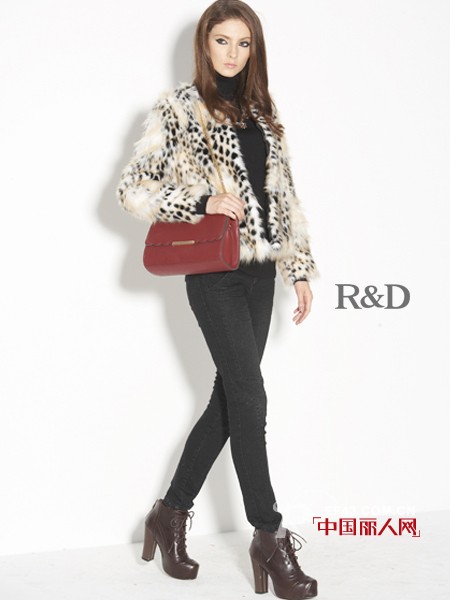 优雅的浪漫主义者——R&D时尚女装