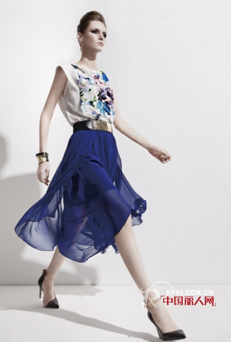 弗卡女装2013年春夏新品画册率先上映