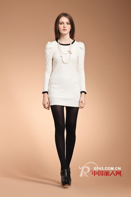 时尚年代女装 打造唯美时尚都市装扮