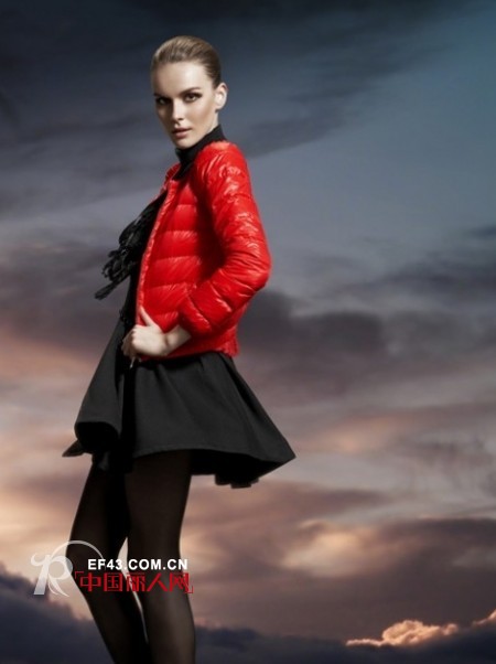 爱茉莉2012秋冬装 红色缔造浪漫温馨女人