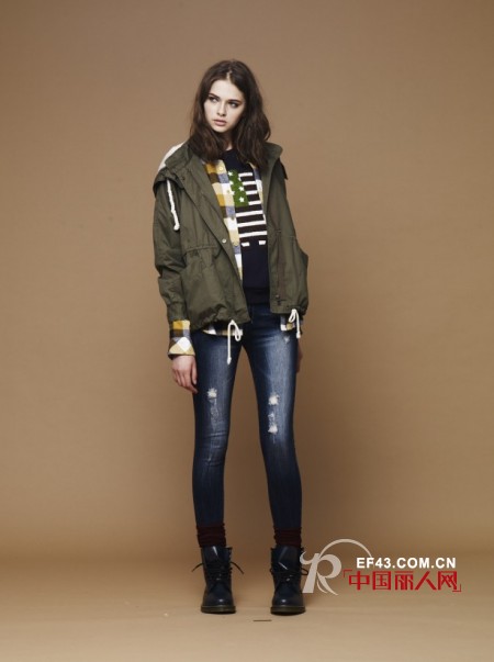 偷学韩国时尚混搭风 U.G.I.Z速变时髦