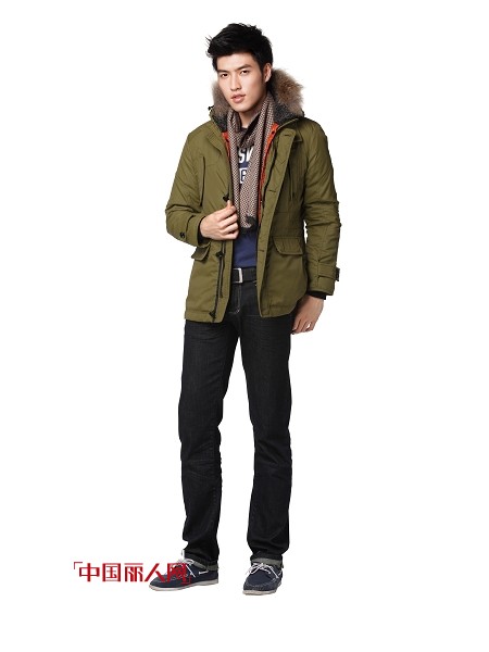 康博品牌羽绒服饰  创冬日休闲第一品牌