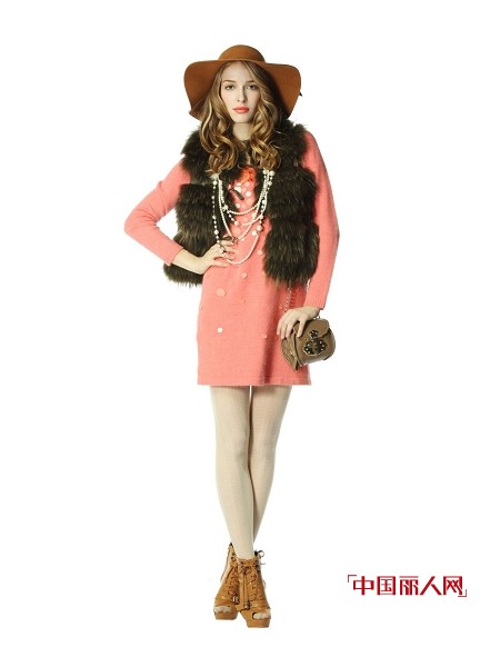 CHEZCOCO冬季玩味法式迷情,打造多彩混搭