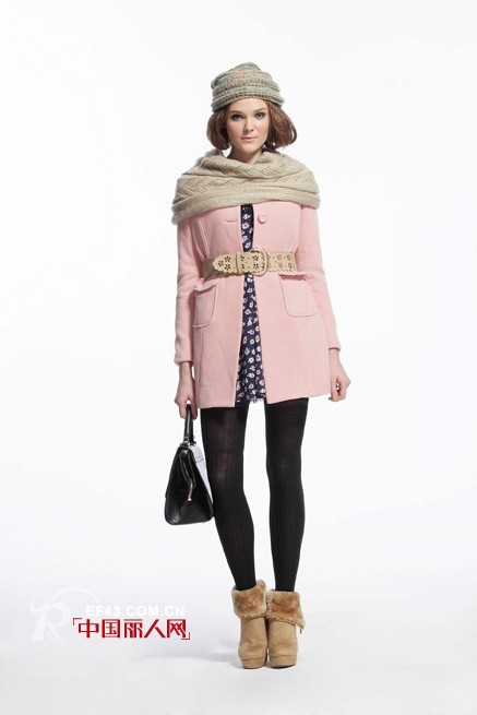 ISLIU女装2012冬季新款 潮流演绎冰淇淋色系