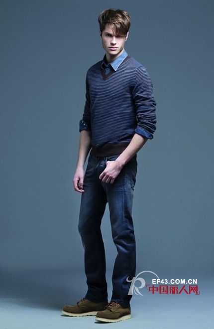 7ForAllMankind休闲牛仔演绎经典丹宁态度