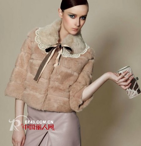 ECCO衣蔻女装  提供专业的服饰搭配概念