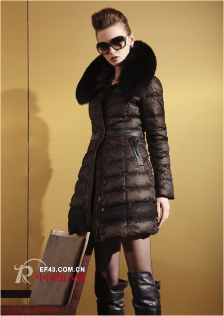 雅梵娜2012冬季羽绒服 打造一周不重复穿搭
