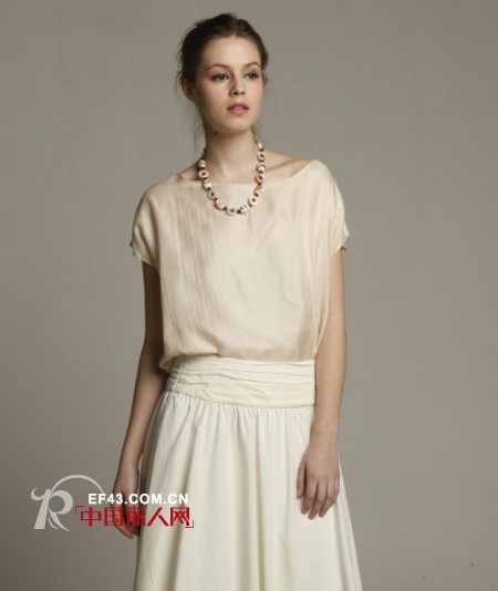 莫名女装:缔造你的风格,引领你的生活