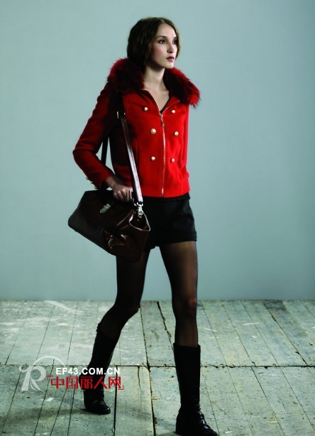 RUI2012新款女装 给暗淡冬季增添一抹艳丽