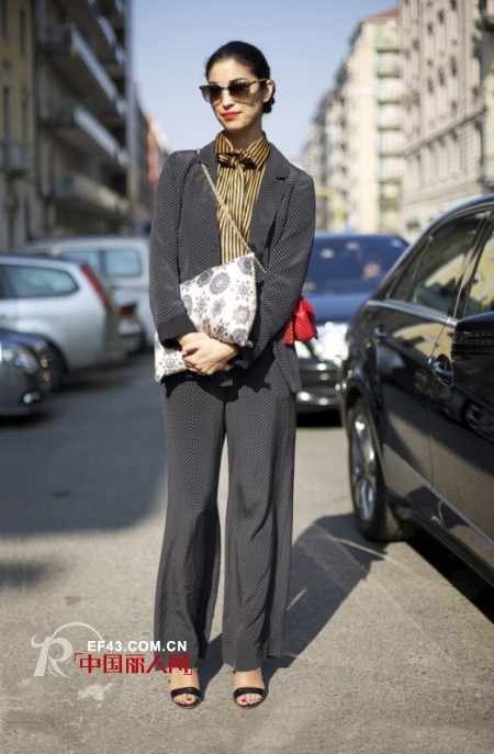 阔腿裤逆势回归 问题身材穿出完美曲线