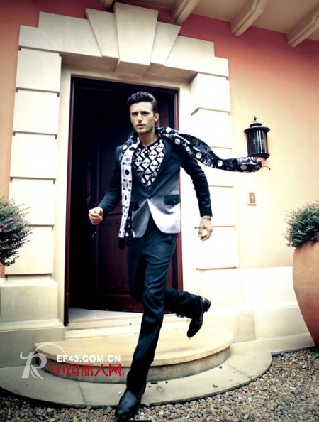 JUSYBIRD 2012秋冬精致造型彰显不凡品味