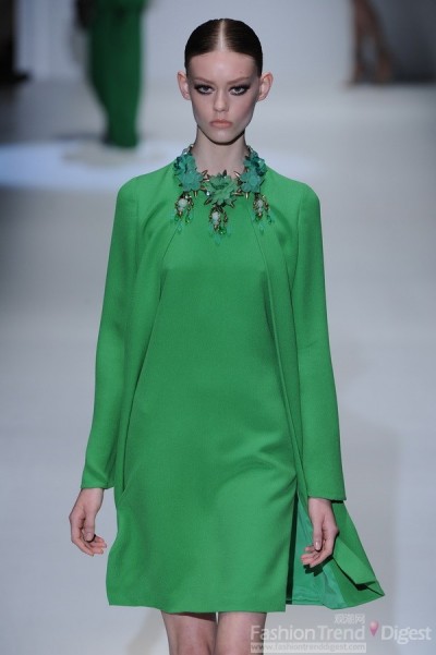 翡翠绿: 2013 年度流行色