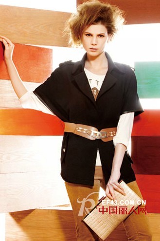 艺素女装2013年夏季新品订货会盛大开幕 特推出巨大优惠活动