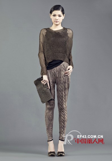 缘尚儿潮流女装  酷感中性风街头吸睛