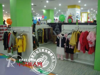 嘟嘟可儿亲子童装深圳龙岗九洲儿童城店隆重开业