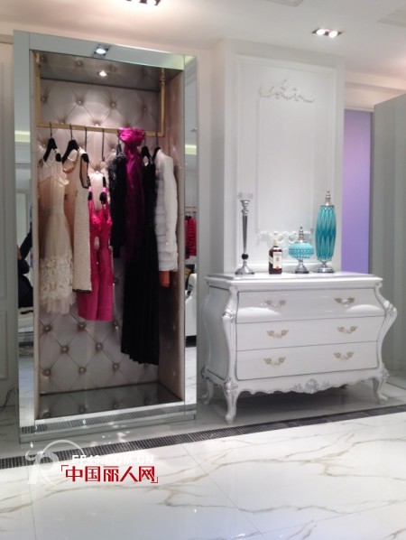 香港“OUNINA欧妮纳”苏州张家港市奢华体验式生活馆盛大开业