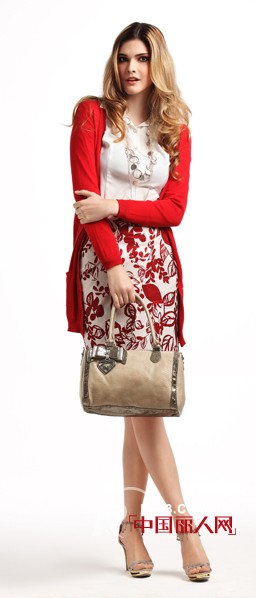 庄姿妮优雅商务女装  引领都市女性高品位生活方式