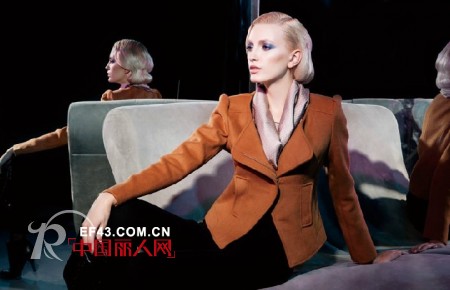 PATTAD2012秋冬装 展现女性不凡魅力