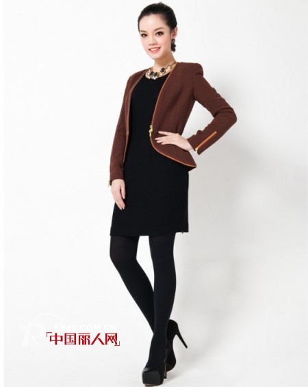 哥弟女装穿衣搭配有道  散发儒雅味道