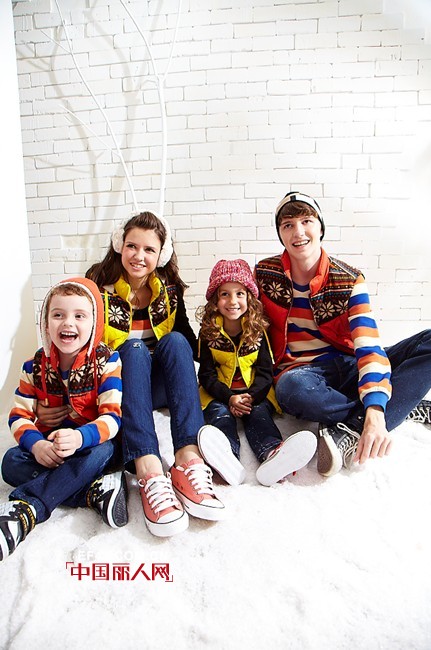 上流家族品牌亲子装,动感休闲风潮
