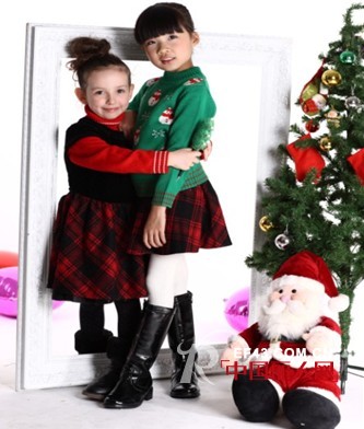 三点水时尚童装祝全国小朋友平安夜快乐,圣诞节happy!