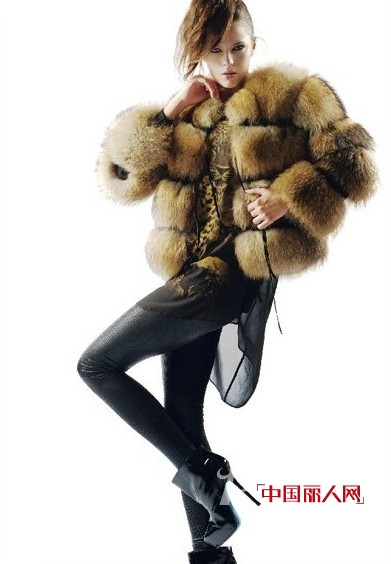 卡布依酷帅机车风 感受混搭初体验