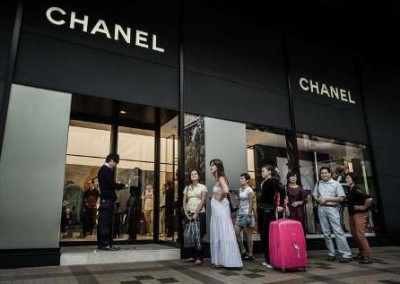 欧洲奢侈品商称明年销售形势将继续受经济低迷阻碍