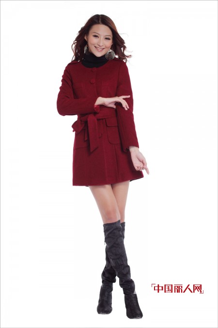 有了“依蒙菲”时髦冬装  今冬不做“冰棍美人”