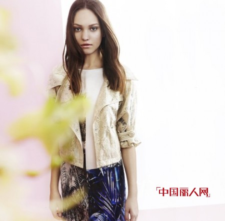 TOMLOU 2013春夏新品发布 赋予时尚新的生命