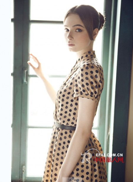 经典故事时尚女装2013年春夏新品全新上市